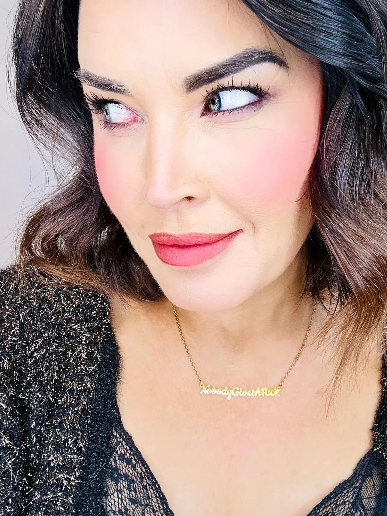 Nobody gives a fuck necklace