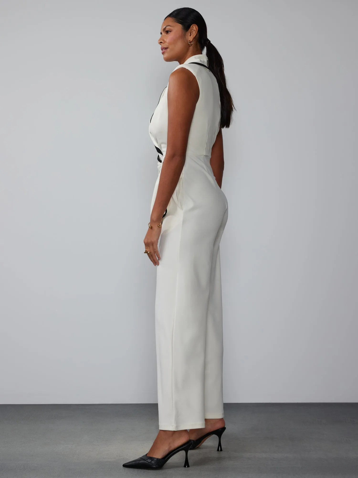 Sleeveless Piped Lapel Wrap Jumpsuit