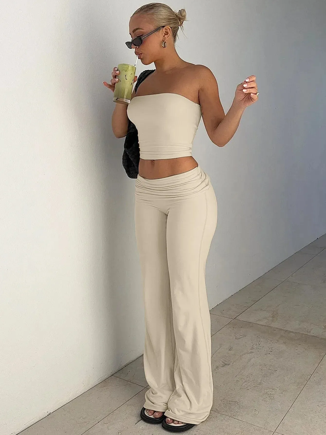 Sporty Flared Leggings Set with Strapless Tube Top